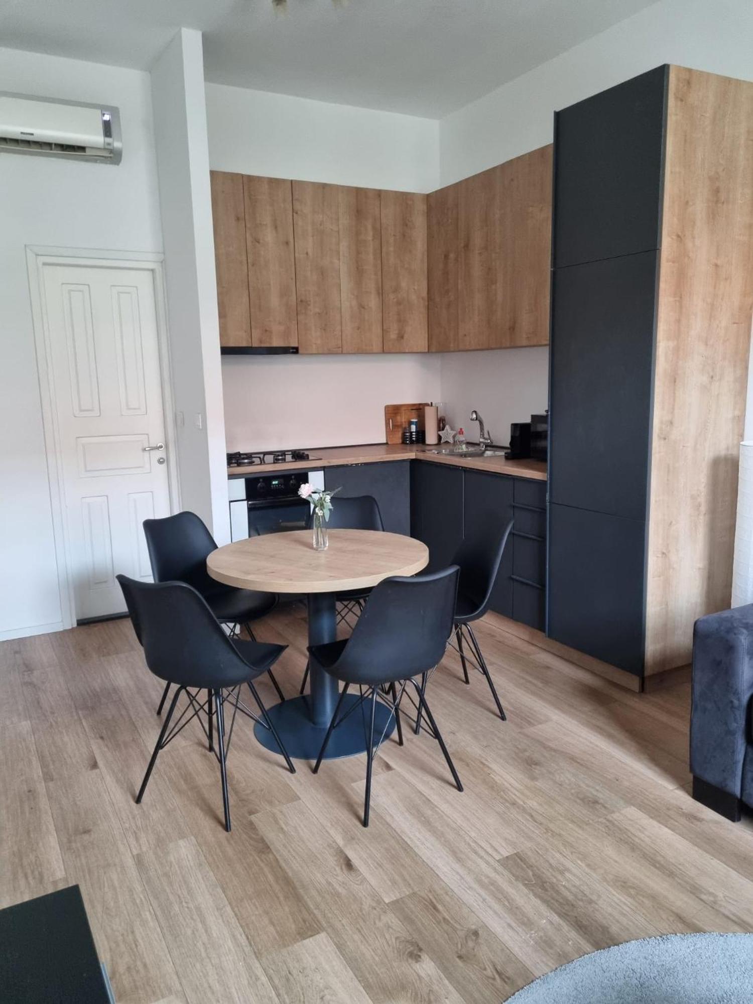 Niko'S Apartment Urban Stay Zagrzeb Zewnętrze zdjęcie